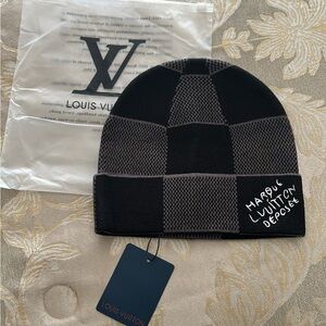 Louis Vuitton Black and Gray Checkered Beanie
